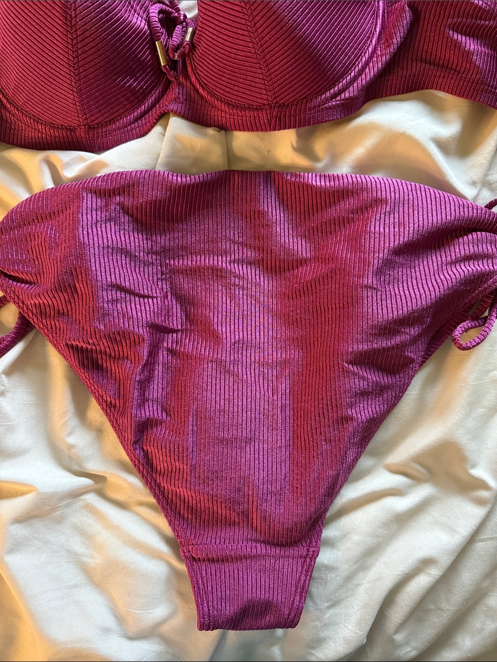 Pour Moi bikini set size large (14) bottoms and 36DD top in good used condition - Picture 5 of 9